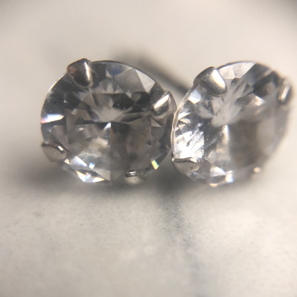 Sterling silver round CZ faceted prong set stone studs